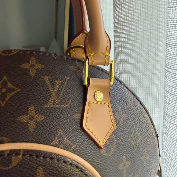Ellipse Monogram Bag - Picture 3 of 14
